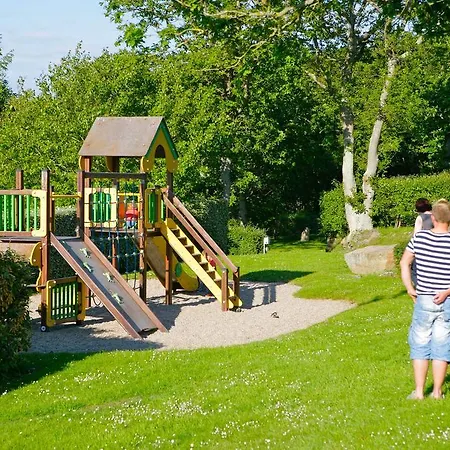 אתר קמפינג Camping L'anse Du Brick