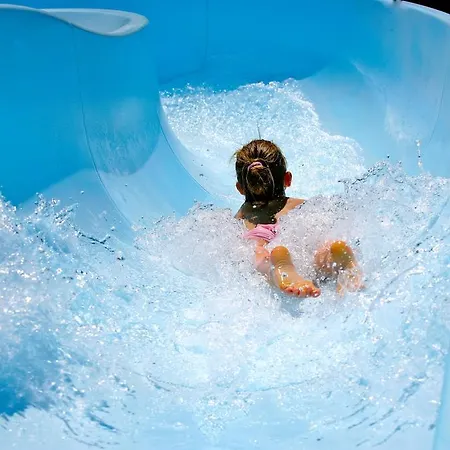 אתר קמפינג Camping L'anse Du Brick